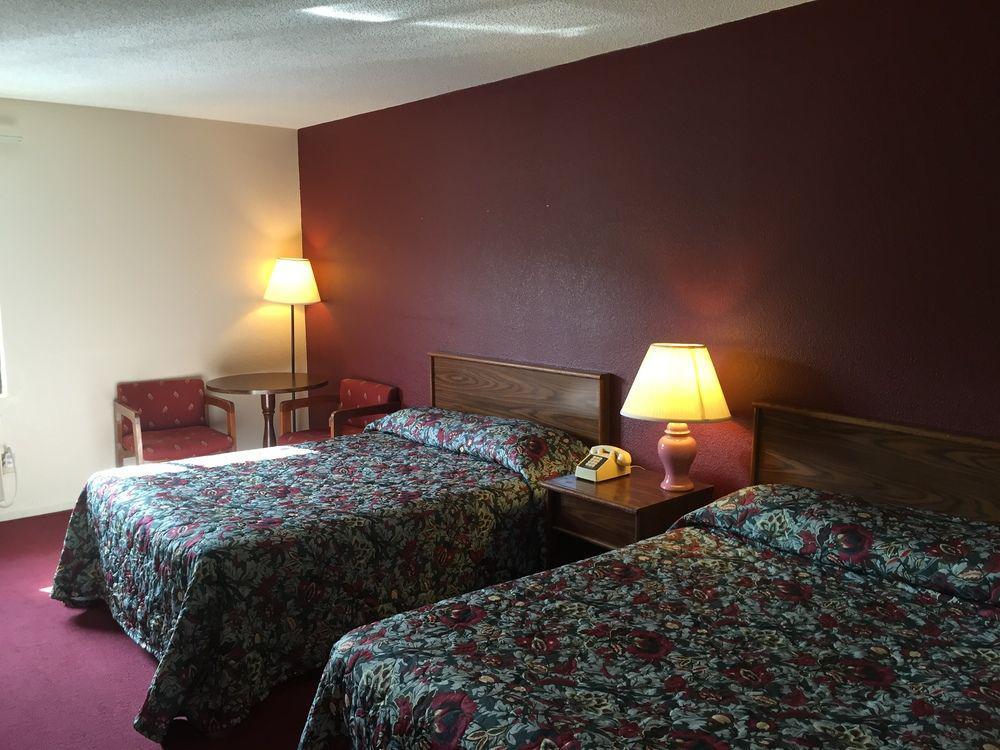 Red Roof Inn Гіллсвілль Екстер'єр фото